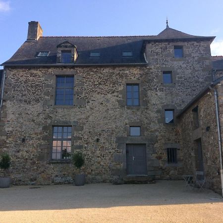 Appartamento Manoir de la celinais côté cour Saint-Aubin-du-Cormier Esterno foto